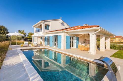Villa with Private Pool