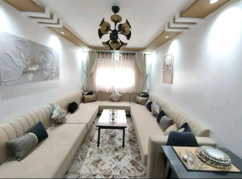 Logement Merveilleux avec une bonne Proximité – khách sạn tại Manar