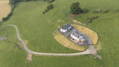 Tyn Llwyn Llangollen - image 2