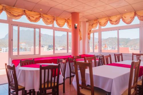 Restaurant, Residencial Cosmos in Assomada