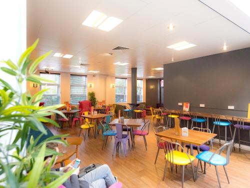 YHA London Thameside - image 12