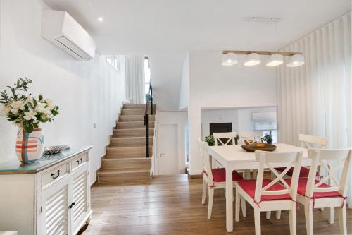 Pear Tree Villa in Vale Do Lobo