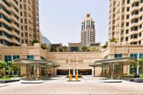 Luxurious Apartment near Burj Khalifa & Dubai Mall, Dubaï (photo 10)