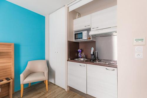 Appart’City Confort Vannes - image 6