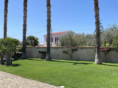 Skats, VILLA VIDA in Saline Joniche