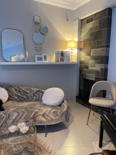 Casino Apartment - image 2