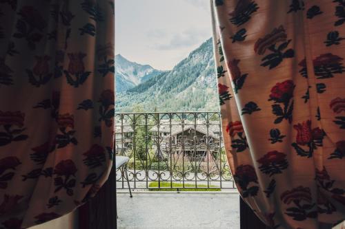 619355875 Villa Novecento Romantic Hotel - Estella Hotel Collection