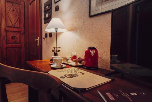 619357001 Villa Novecento Romantic Hotel - Estella Hotel Collection
