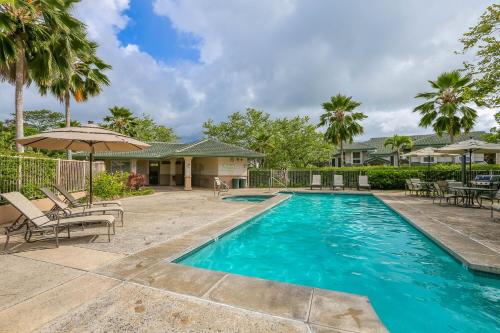 Elegant air-conditioned villa by golf course near beaches shopping dining - image 7