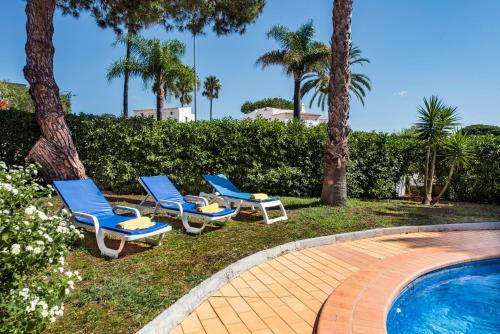 Located in an exclusive residential area of Vilamoura - image 14