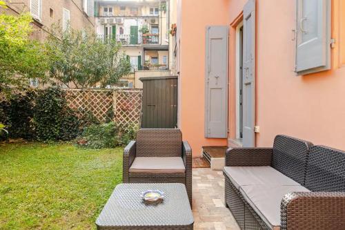 One-Bedroom Apartment image 8