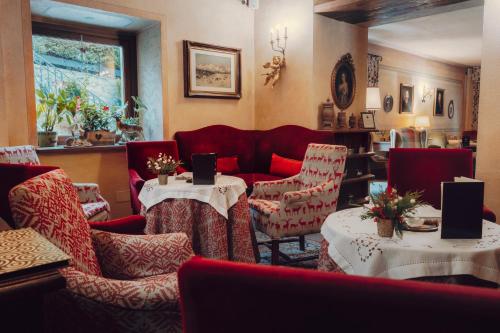 619365173 Villa Novecento Romantic Hotel - Estella Hotel Collection