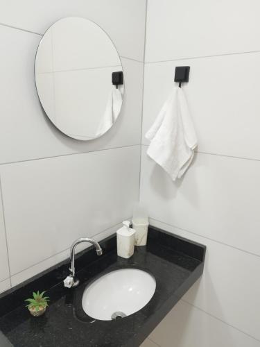 ห้องน้ำ, Apartamento novo e aconchegante, perto da praia in ซิดาเดโอเซียน