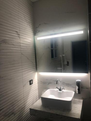 Domaine Clairfontaine Noyarey - Suites Junior 3