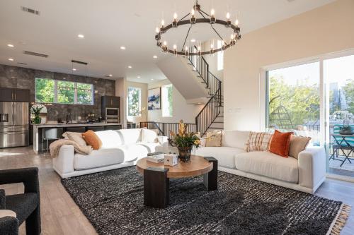 Vendégszoba, Luxury Houston Home, Spacious & Walkable Location near Buffalo Bayou Park
