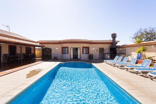 Vivienda Vacacional FLORATERE Piscina y Relax