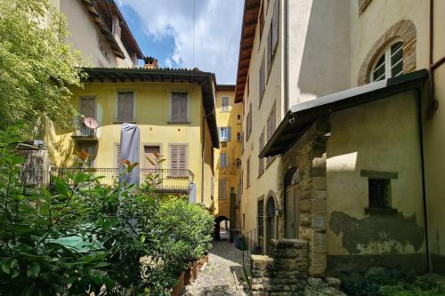 Bergamo Alta - Funicolare Apartment, Bergamo (Foto 7)
