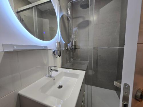 Hostal A Nuestra Senora de La Paloma - image 14