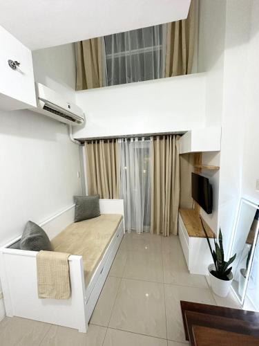 1bedroom LOFT with Garden Terrace pool access, Манила