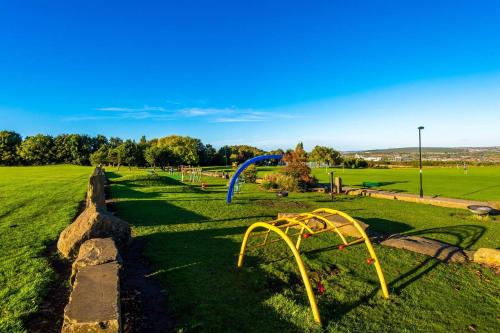 เมซ-ฟิตซาลัน (Maiz-Fitzalan) in วูดเฮาส์