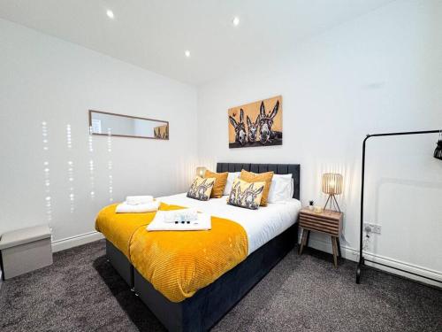 Four Bedroom House By Brookland Stays Serviced Accommodation Short Lets Manchester With Free WiFi, Манчестер (фото 7)