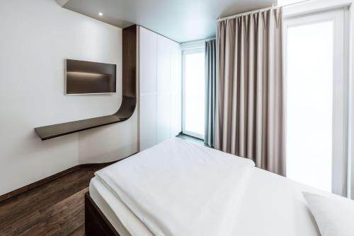 Single Room image 5