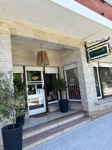 . Hostal El Vendaval