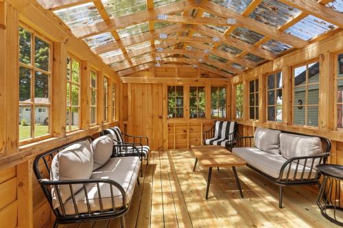 Chippewa Bluffs Resort Combined 3BR 3BA Cabins in Barryton, USA