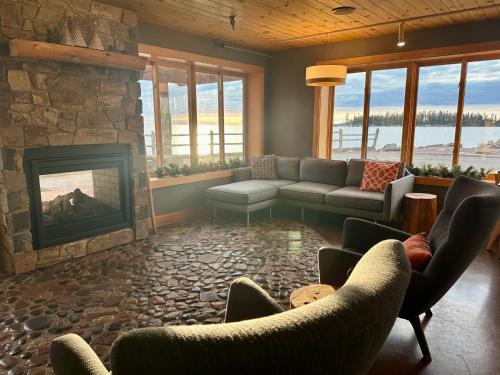 East Bay Suites 4