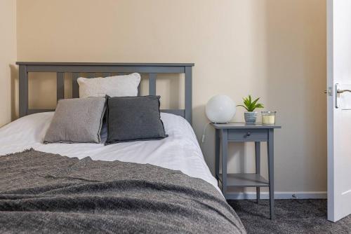 Perfect for CONTRACTORS Dudley - main image