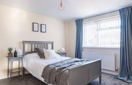 Perfect for CONTRACTORS Dudley - image 4