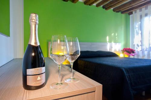Good Wine Apartments - image 7