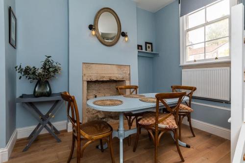 Charming Cottage - Country Views, Bath (photo 3)