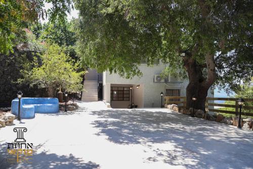 אחוזת טוקאי – khách sạn tại Ben Gurion Kena'an