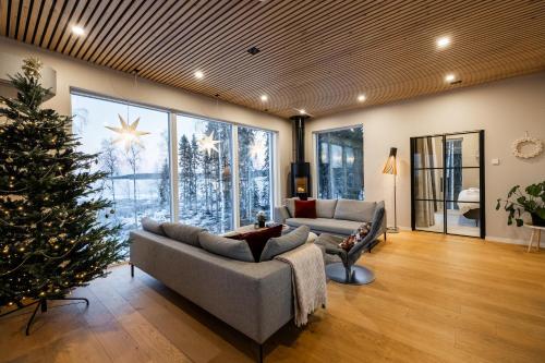 Villa Forest -private location, sauna and jacuzzi - Tap to explore photos