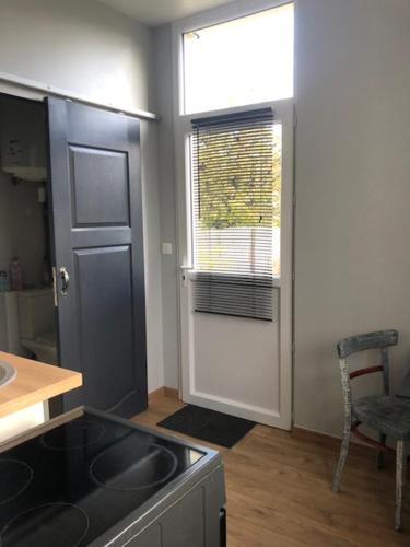 appartement indépendant dans jardin privé - Location saisonnière - Rezé