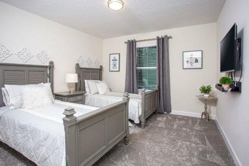 DLuxx Vacation Home 12 Miles From Disney 218 in Kissimmee, USA