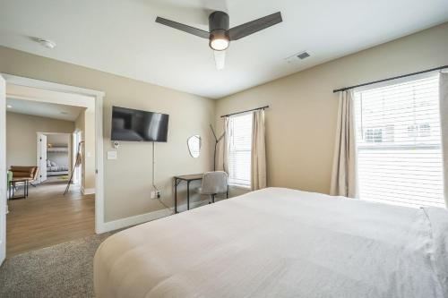 Spacious 8BR 8BA Combined Condos in Traverse City - image 3
