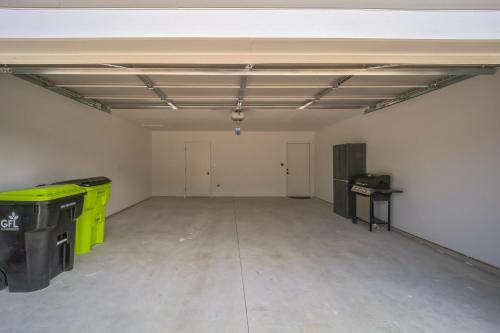 Spacious 8BR 8BA Combined Condos in Traverse City - main image