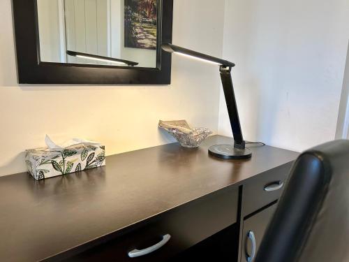 Sweet Home at Sunnyside - Room 2 in Surrey, Canada