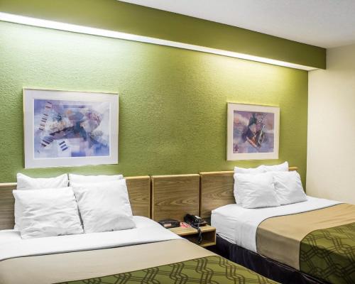 Quality Inn & Suites Raleigh North, Raleigh (zdjęcie 6)