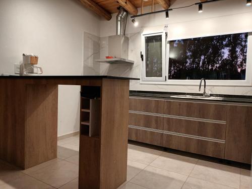 Cozinha, Casa de Campo Benegas con cochera y parrilla in Pedro Vargas