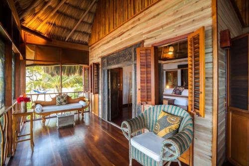 Faciliteiten, Turtle Inn by Francis Ford Coppola in Placencia