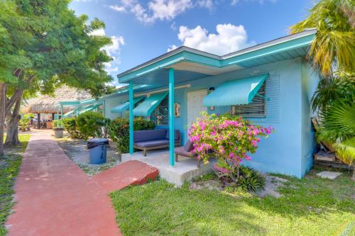 Walk to Pool and Beach Cozy Florida Keys Cottage! in Layton, USA