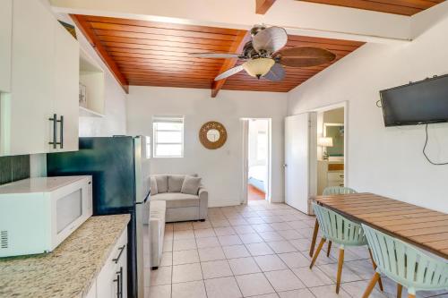 Oceanfront Cottage with Beach Access in Layton! in Layton, USA