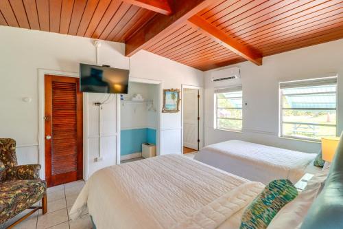 Oceanfront Cottage with Beach Access in Layton! in Layton, USA
