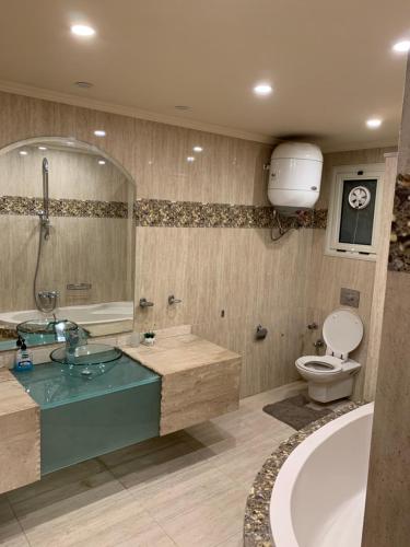 المقطم Room Type - Three-Bedroom Apartment