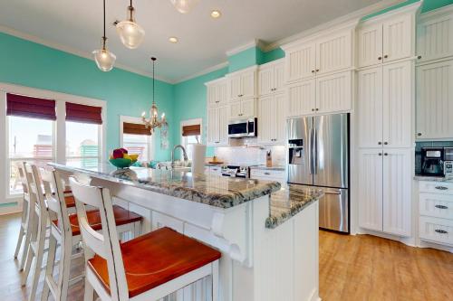 Southern Paradise in Crystal Beach, USA
