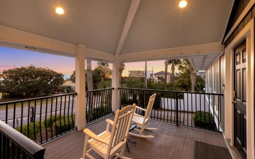 Summer Breeze by Oversee 30A