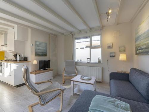  Lovely bungalow on green park with patio in Sint Maartensvlotbrug